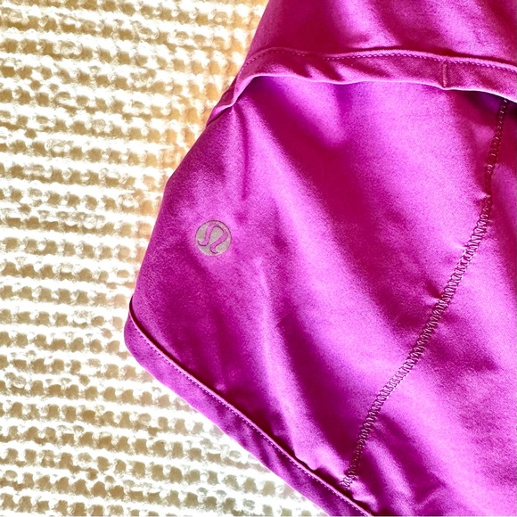 Lululemon Speed Shorts - Picture 3 of 4